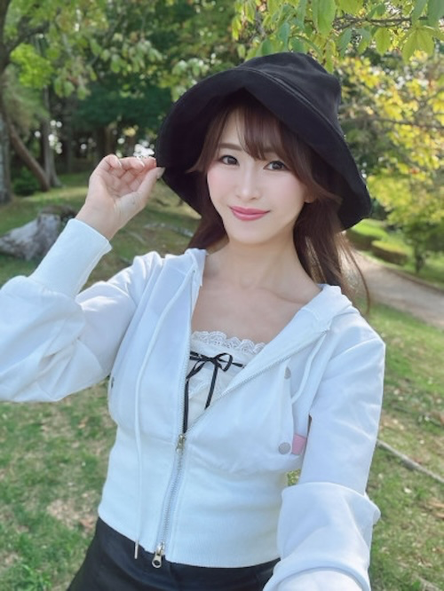 あんなことのサクラ「佳代」