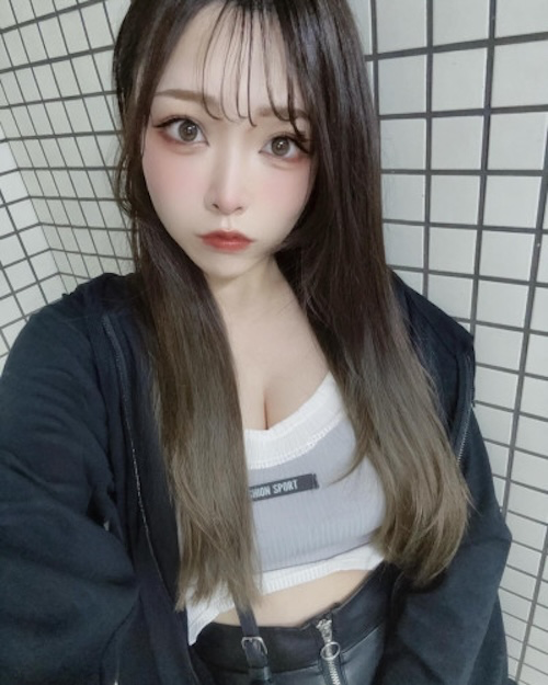 リヴィタ(ReVita)のビデオ通話アプリのサクラ「恵美」